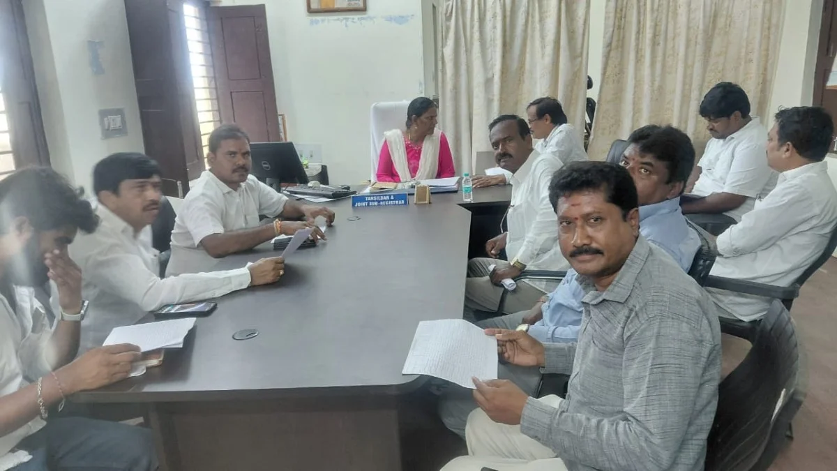వర్ధన్నపేటలో SIRపై అవగాహన సమావేశం