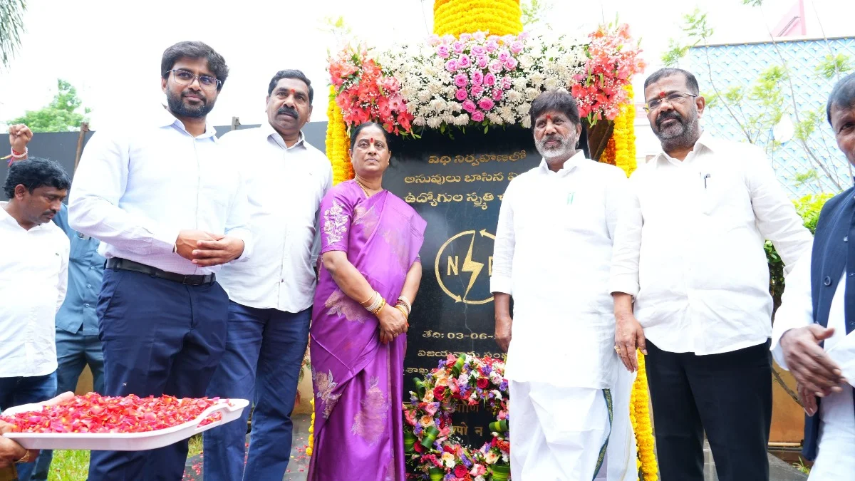 హానుమకొండలో రూ.56 కోట్ల విద్యుత్ అభివృద్ధి పనులకు శ్రీకారం