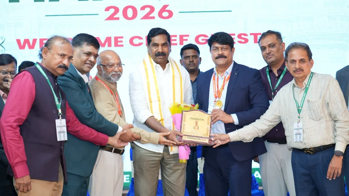 వైద్యులు ప్రాణదాతలు: ఎమ్మెల్యే కేఆర్ నాగరాజు