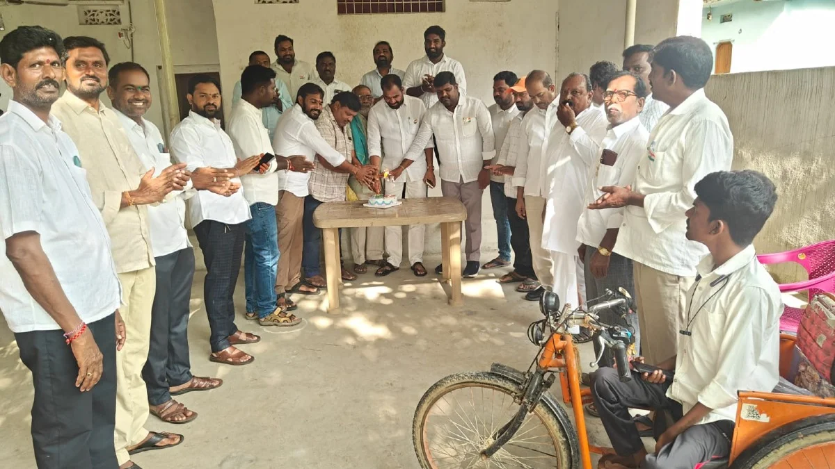 ఘనంగా మునవాత్ నర్సింహా నాయక్ జన్మదిన వేడుకలు
