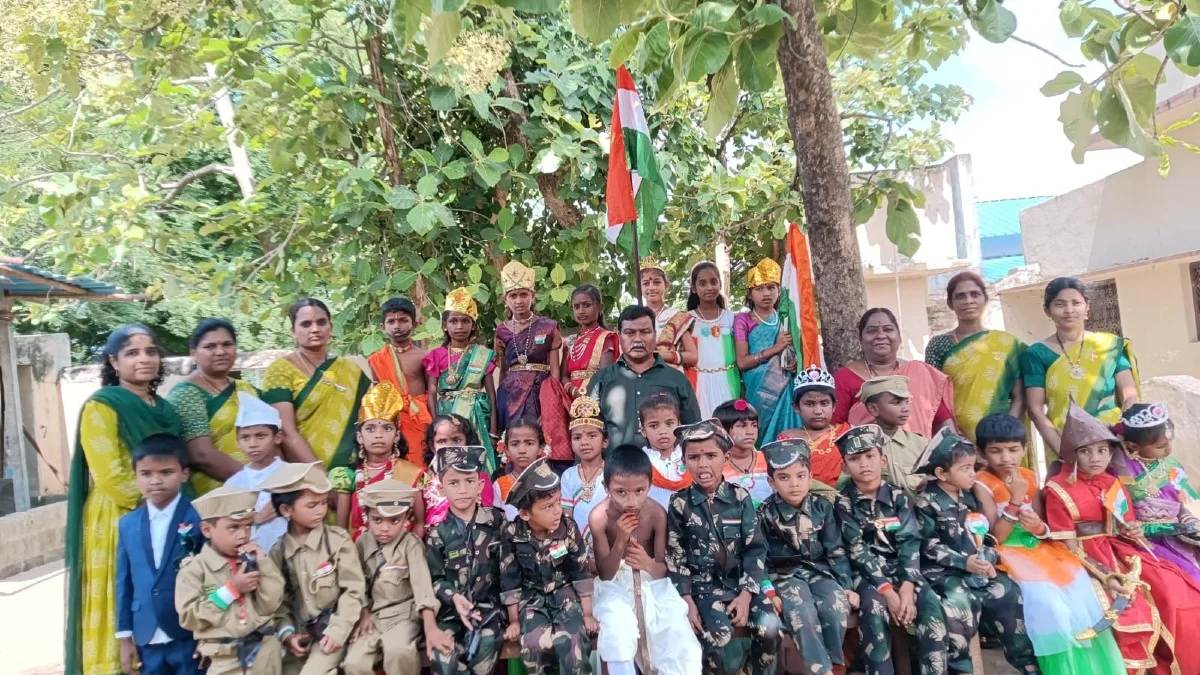 లహరి పబ్లిక్ స్కూల్‌లో ఘనంగా స్వాతంత్ర్య దినోత్సవ వేడుకలు