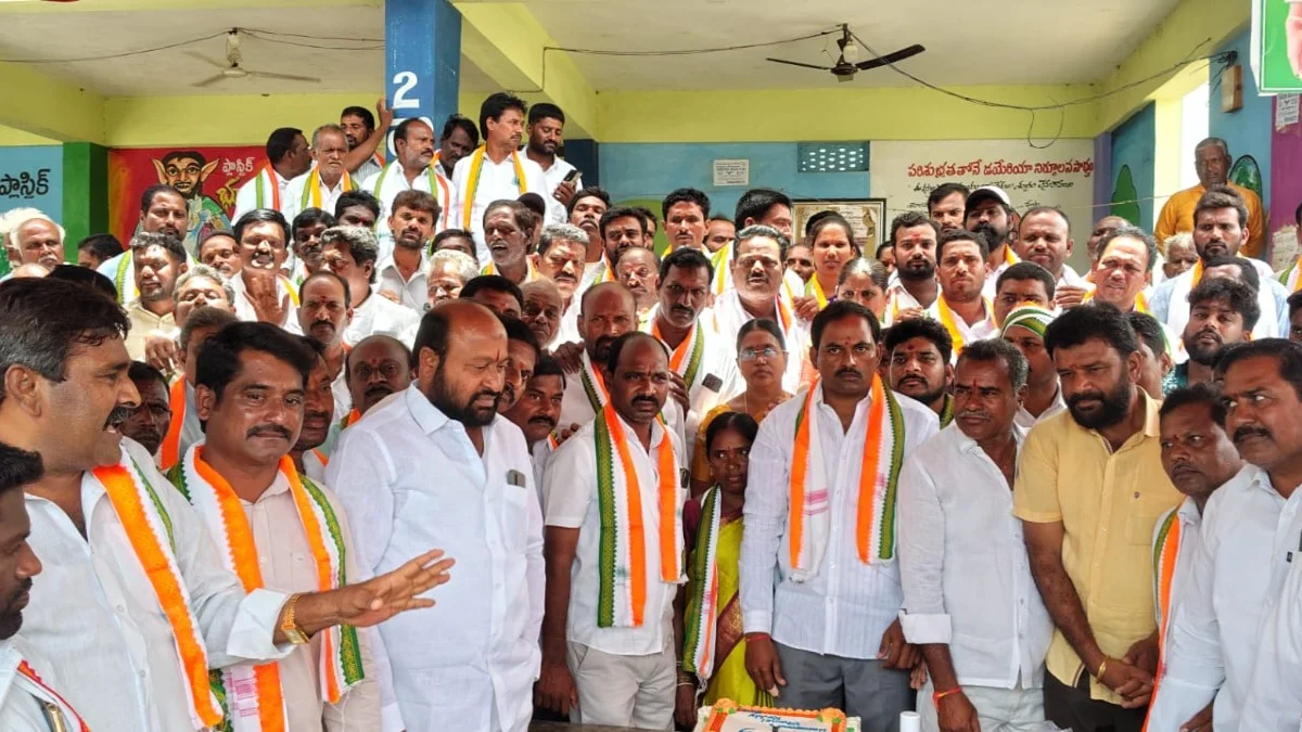 ఘనంగా  టిపిసిసి ఉపాధ్యక్షురాలు ఝాన్సీ రాజేందర్ రెడ్డి జన్మదిన వేడుకలు 