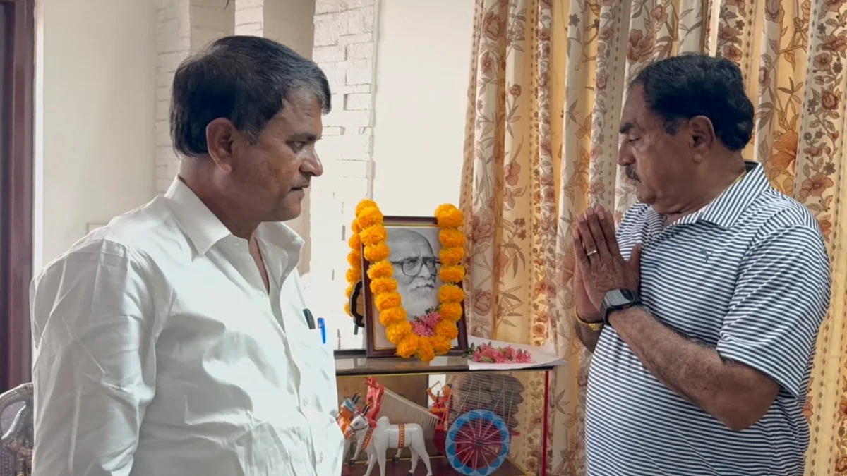 కాళోజీకి ఎర్రబెల్లి ఘన నివాళి